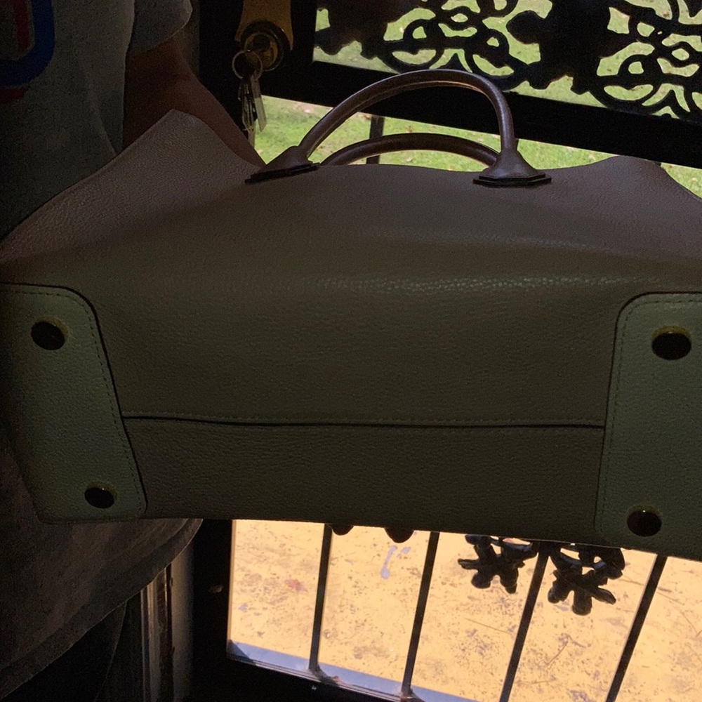 Purse - Picture 2 of 3